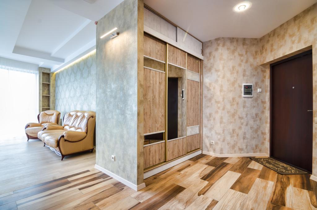 Leogrand Apartments Z Panoramoyu Lvova ภายนอก รูปภาพ